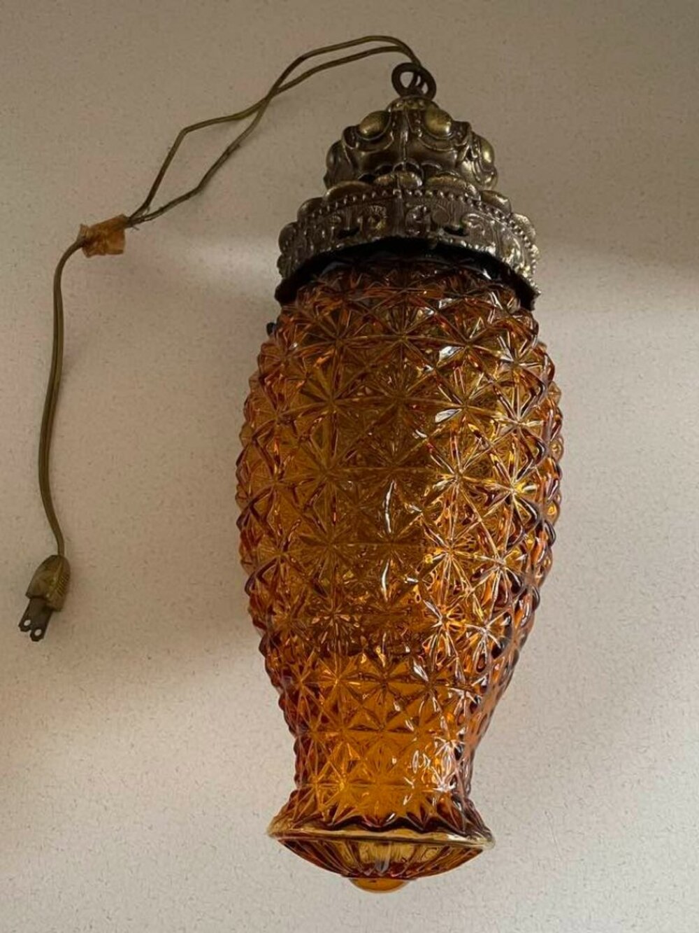 Vintage MCM Hollywood Regency Loevsky & Loevsky Amber Pineapple Glass Swag Lamp